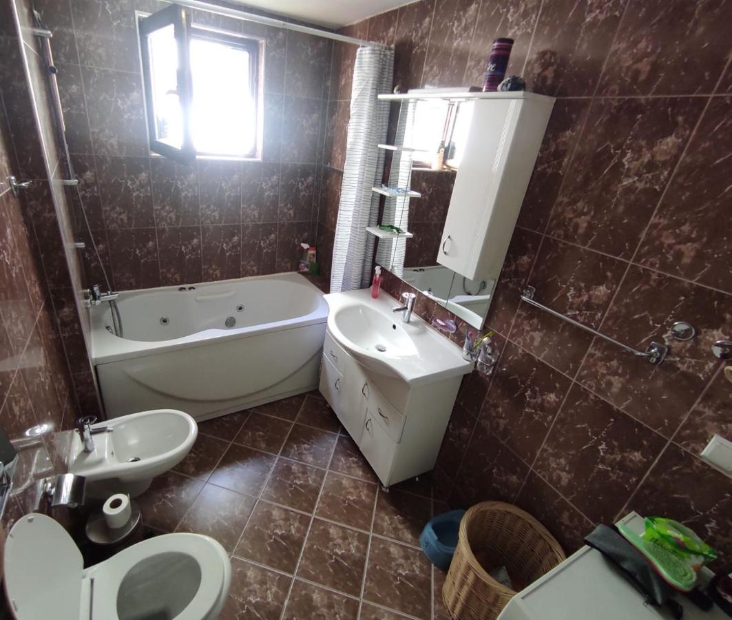 Apartment Jasmina Sarajevo Saraievo Exterior foto